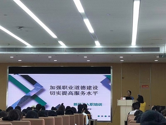 啟航的八月，遇見(jiàn)更好的自己